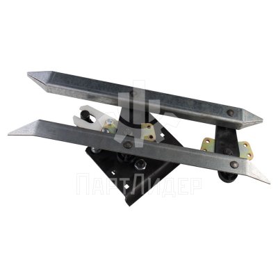 Отводка двери кабины лифта центральное открывание 03.01.03.01.700 КМЗ