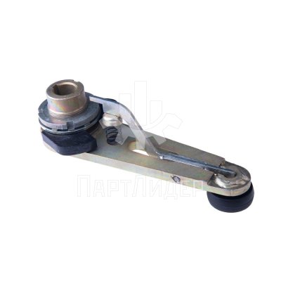 Рычаг привода дверей кабины проем 650мм цилиндр 0141.03.15.100 МЛЗ