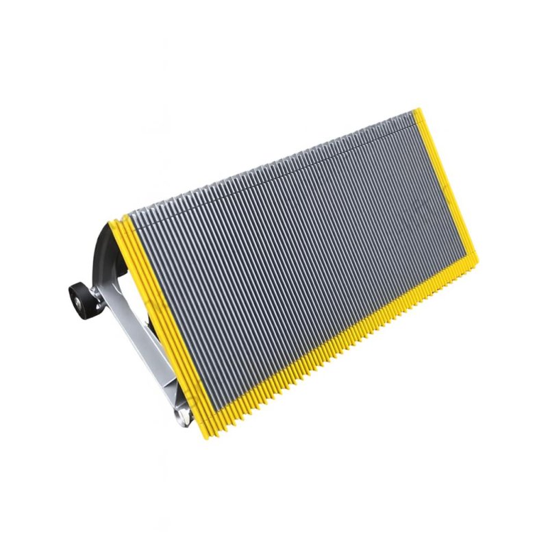 Ступень эскалатора L=800мм с 3-мя желтыми линиями Kone